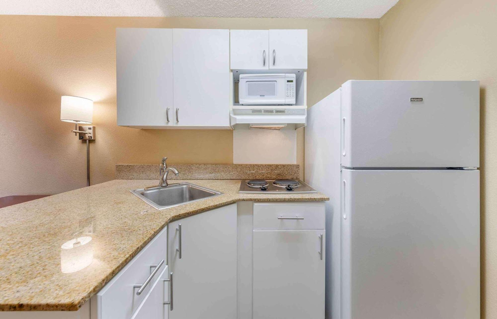 Guasti Extended Stay America Suites - Los Angeles - Ontario Airport מראה חיצוני תמונה
