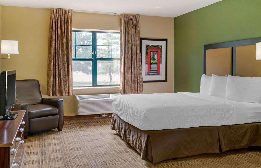 Guasti Extended Stay America Suites - Los Angeles - Ontario Airport חדר תמונה